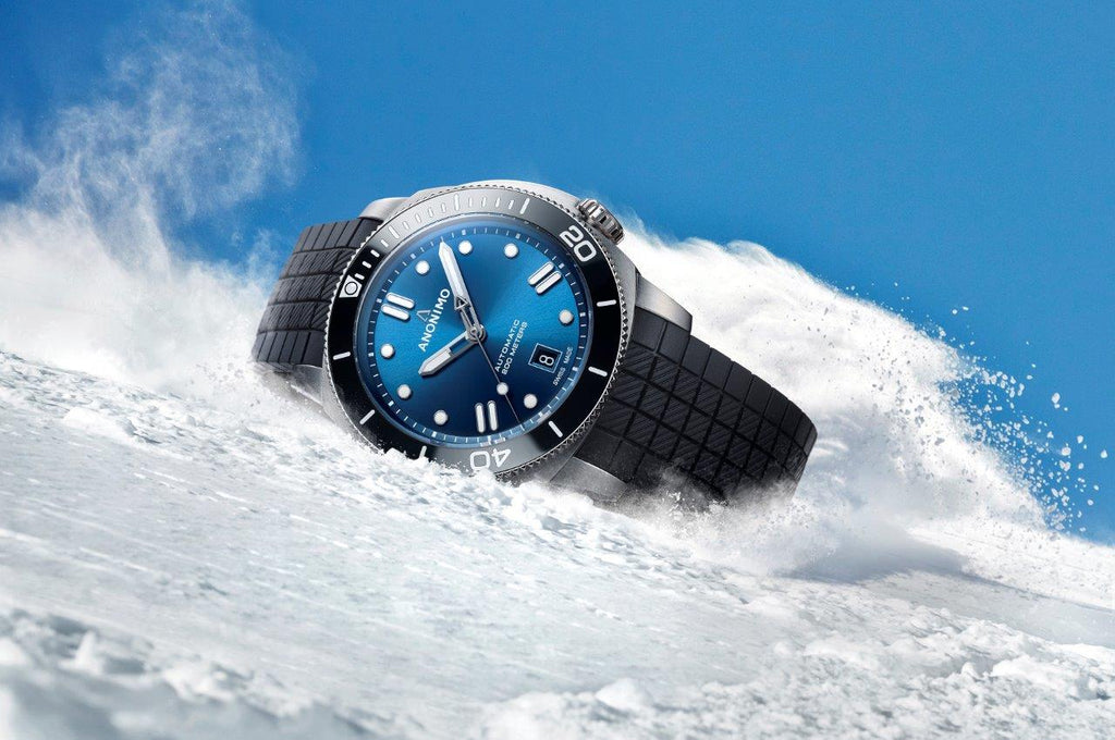 ANONIMO unveils a new special edition NAUTILO 42 mm Nendaz Freeride